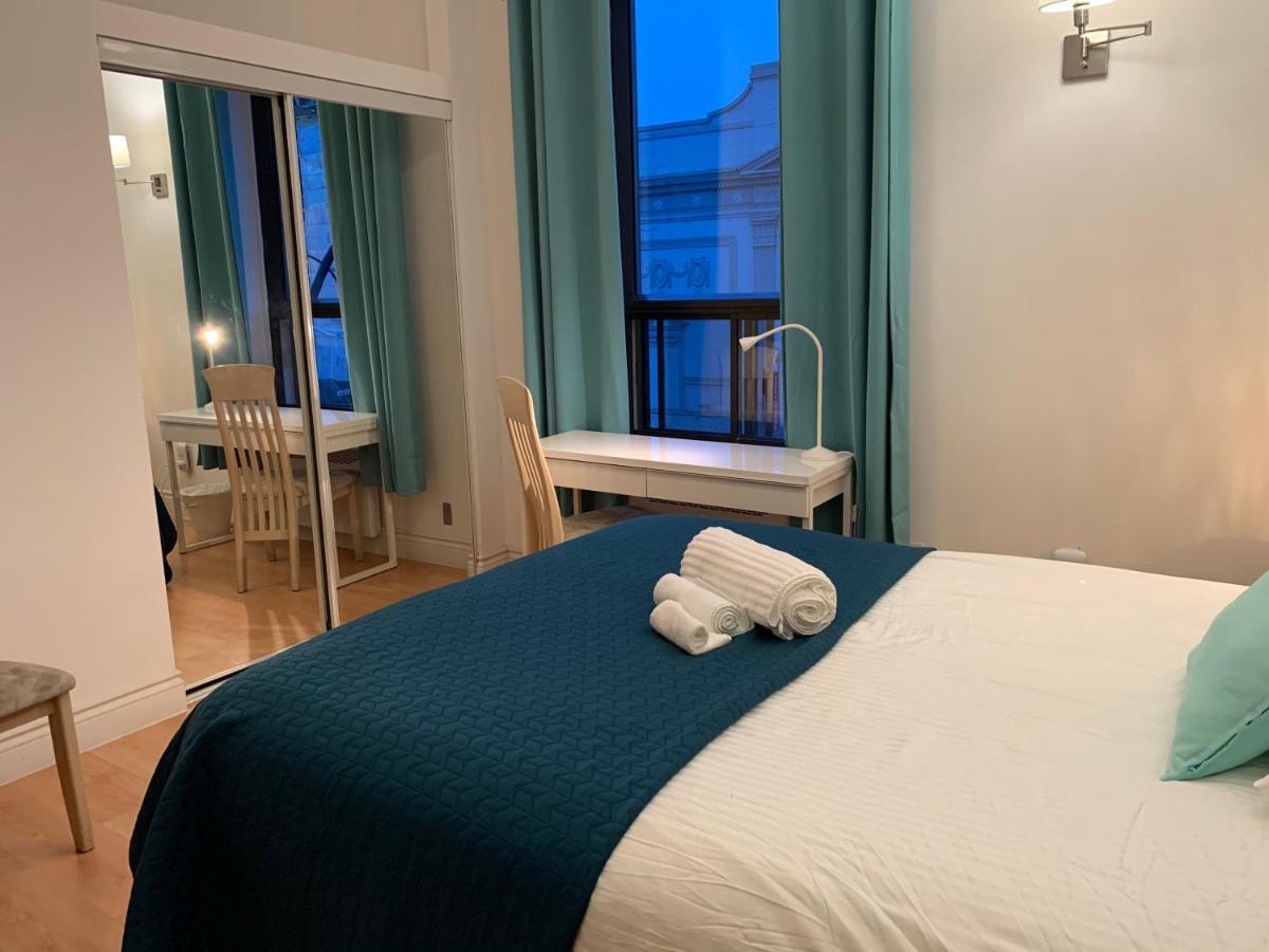 Chambres El Mediterraneo Rooms Montreal Zewnętrze zdjęcie