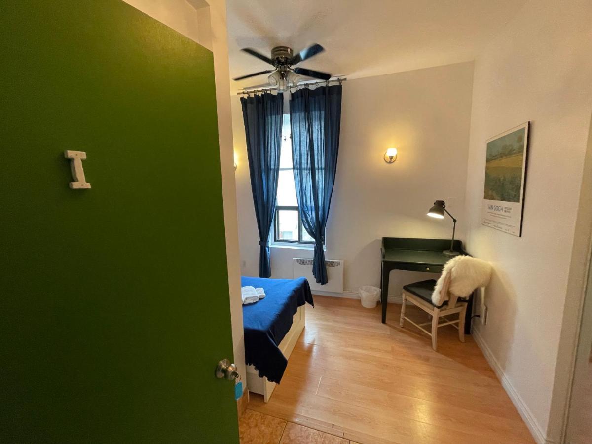 Chambres El Mediterraneo Rooms Montreal Zewnętrze zdjęcie